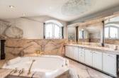 Badezimmer (OG)